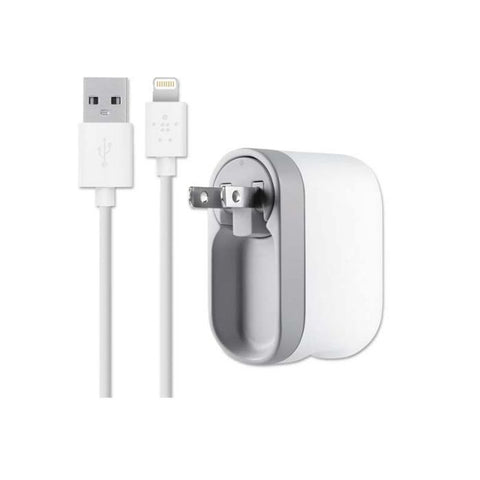 Cargador AC Adaptador Giratorio Belkin con cable USB a Lightning - blanco