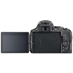 Camára Digital Nikon D5600 24.2MP + 18-55mm Lente + Estuche - Negro