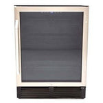 Avanti | 5 cu. ft. | Freestanding Beverage Center | Negro